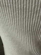 Load image into Gallery viewer, Cut out top