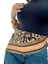 Cargar imagen en el visor de la galería, Pañuelo animal print 🐆