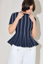 Cargar imagen en el visor de la galería, Suéter de cuello redondo
